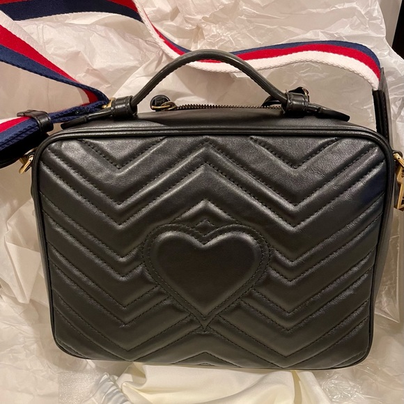 Gucci GG Marmont Zip Around Camera Shoulder Crossbody Black Matelasse Leather - Picture 2 of 11